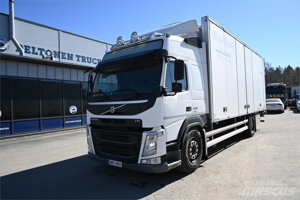 Volvo FM420 4x2 Kastenaufbau
