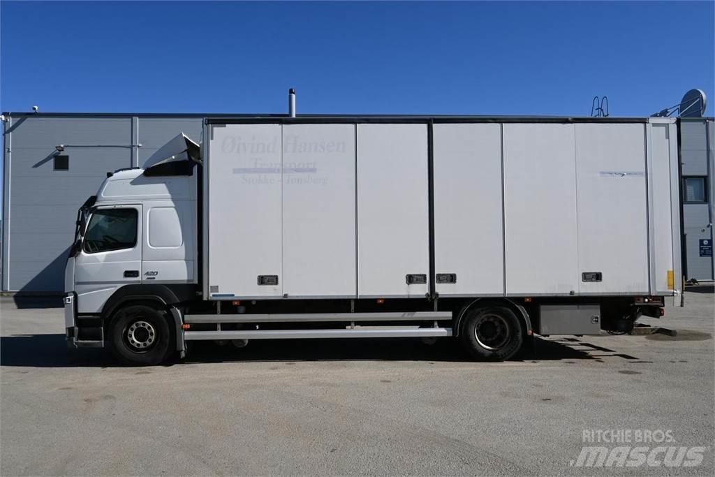 Volvo FM420 4x2 Kastenaufbau