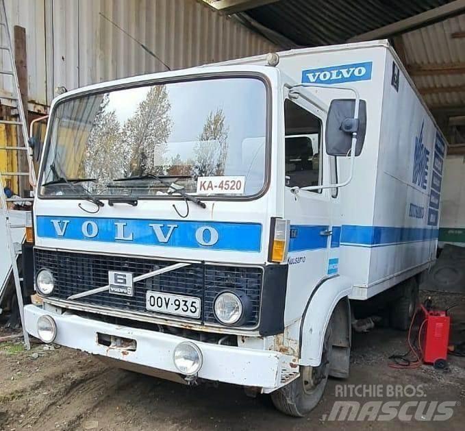 Volvo huoltoauto Kastenaufbau