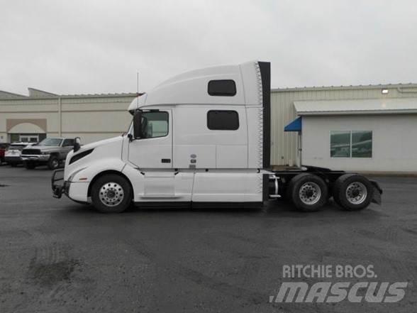 Volvo VNL64T860 Sattelzugmaschinen