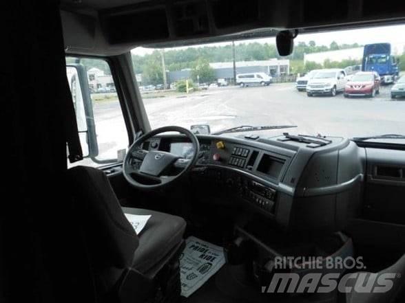Volvo VNL64T860 Sattelzugmaschinen