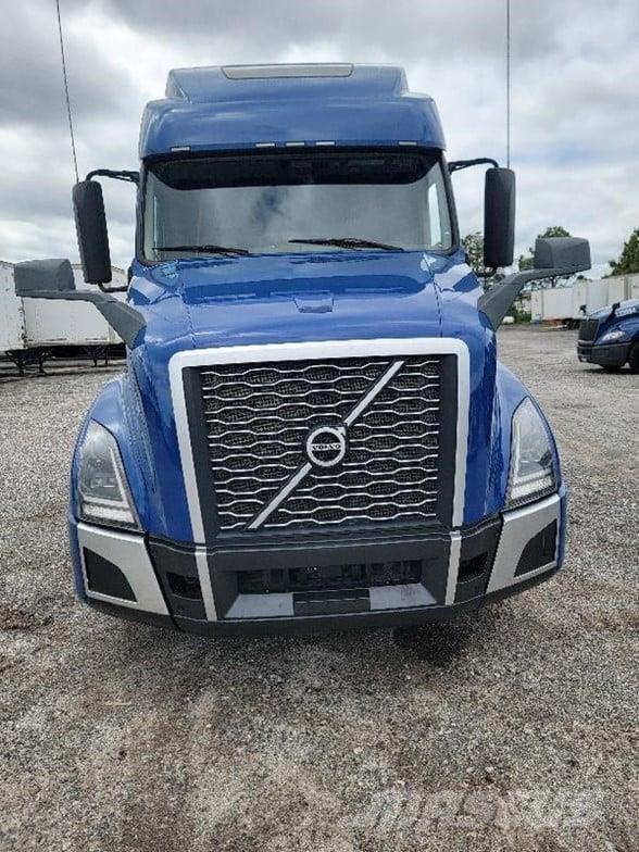 Volvo VNL64T860 Sattelzugmaschinen