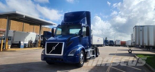 Volvo VNR64T300 Sattelzugmaschinen