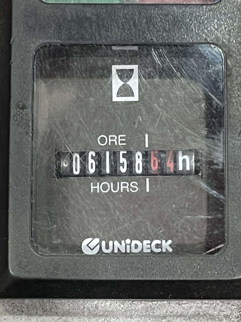 Combilift C4000 Diesel Stapler