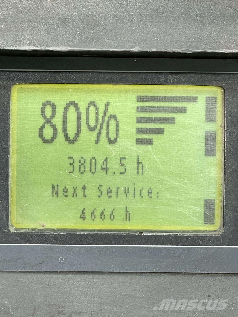 Linde D12HPAP-133 Deichselstapler