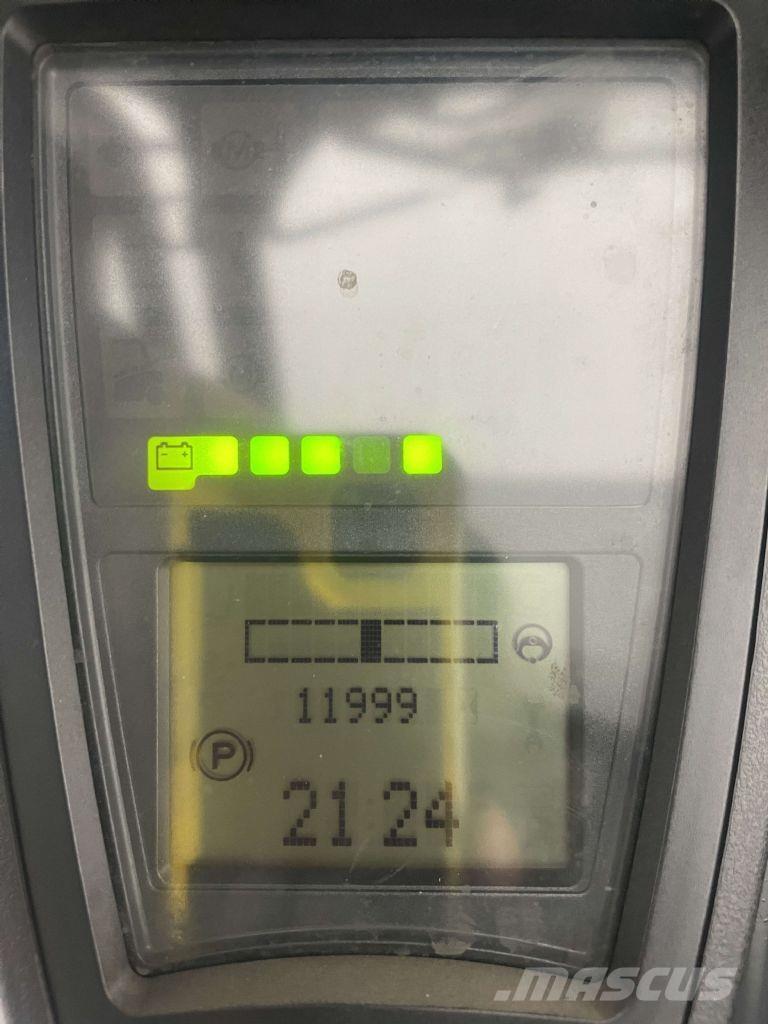 Linde E16L-01-386 Elektro Stapler