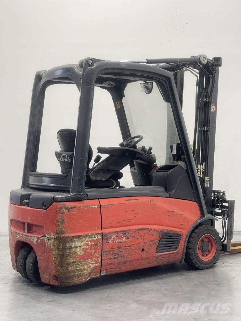 Linde E16L-01-386 Elektro Stapler