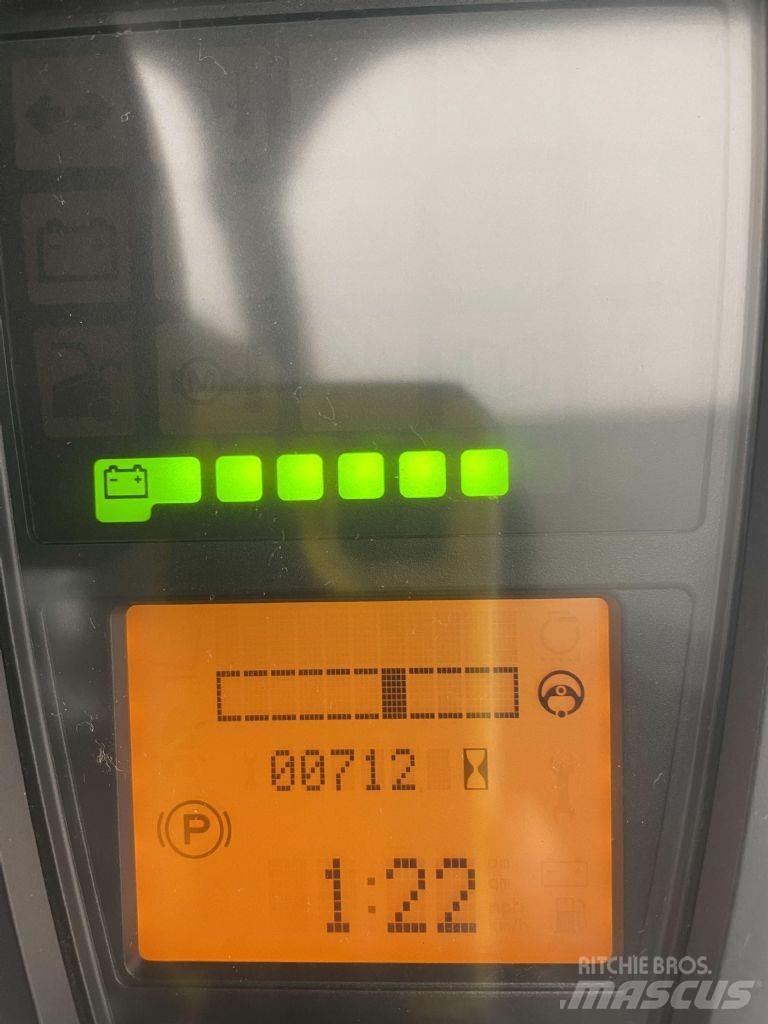 Linde E16L-02-386 Elektro Stapler