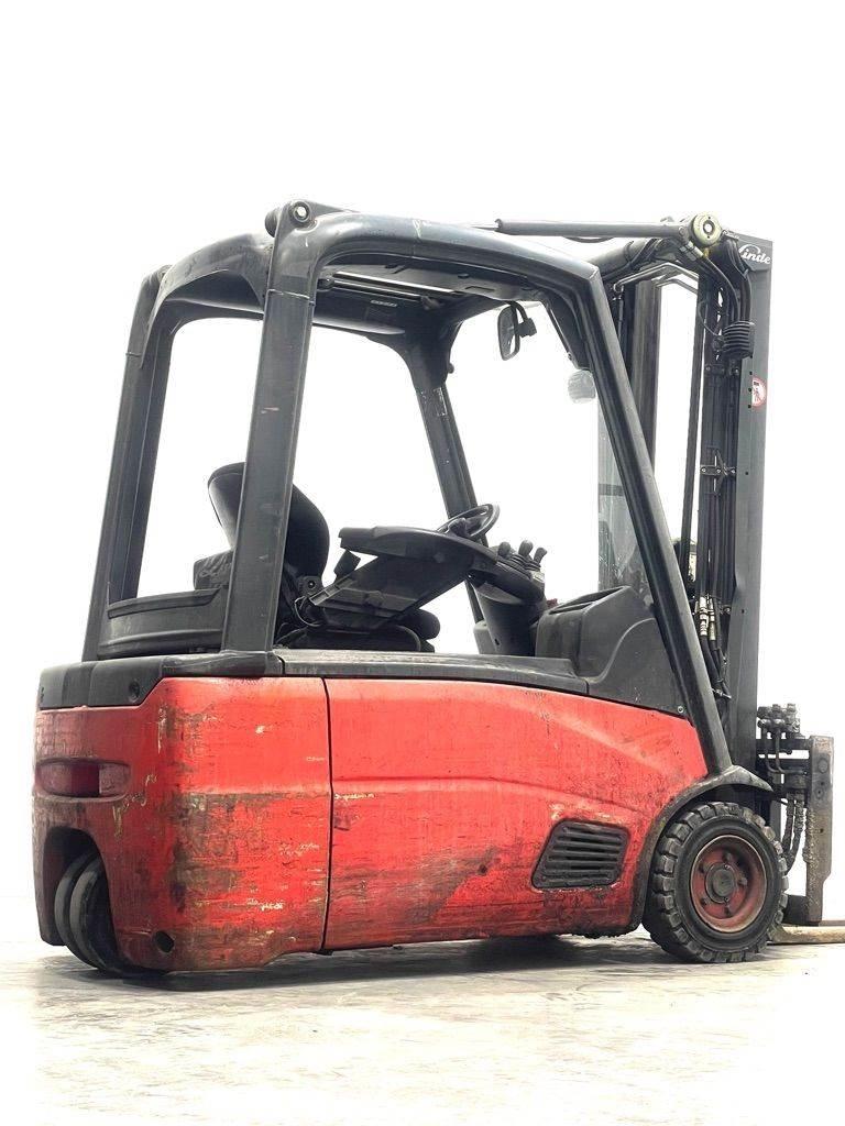 Linde E16L-386 Elektro Stapler