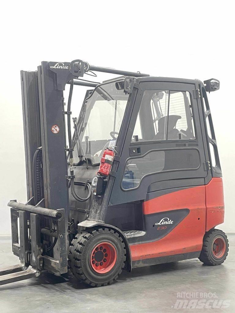 Linde E30-387 Elektro Stapler