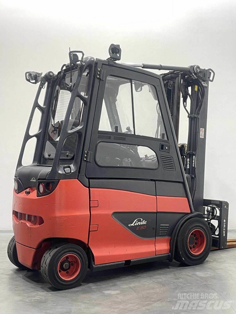 Linde E30H-01/600-387 Elektro Stapler