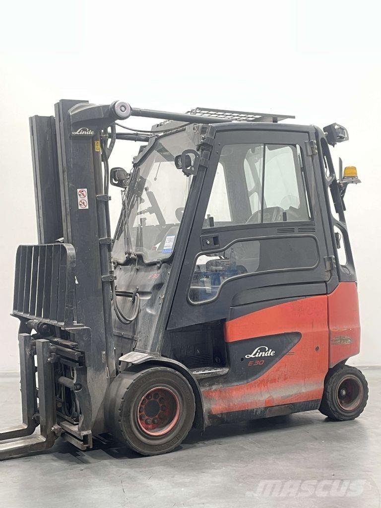 Linde E30H-01/600-387 Elektro Stapler