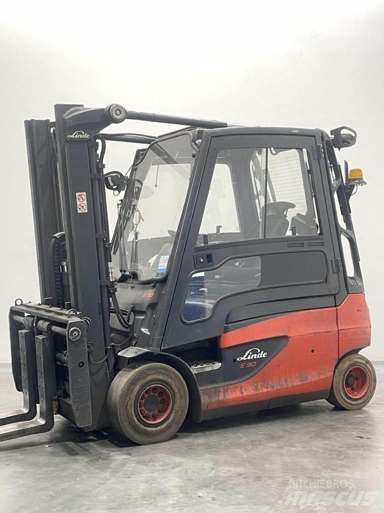 Linde E30L-01-387 Elektro Stapler