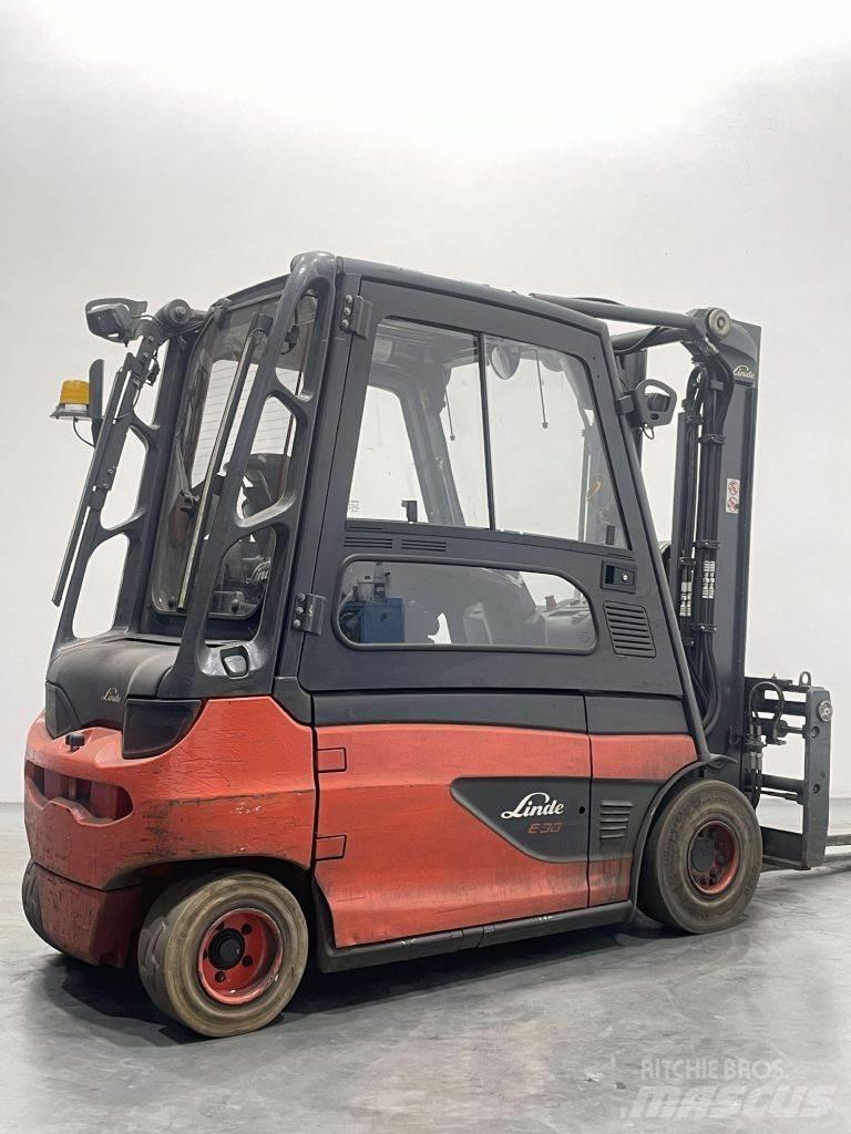 Linde E30L-01-387 Elektro Stapler