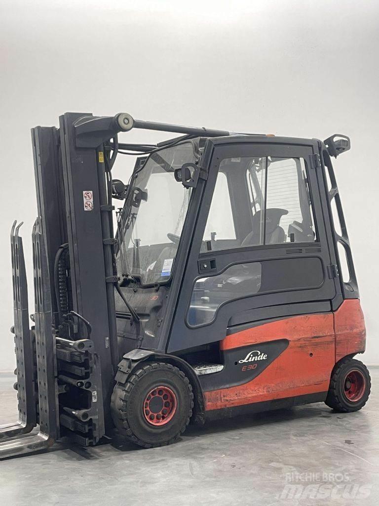 Linde E30L-01-387 Elektro Stapler