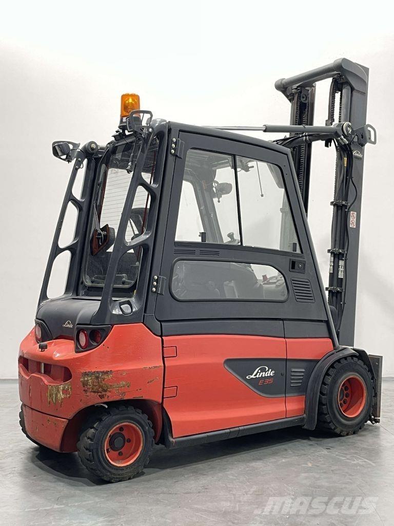 Linde E35L-01-387 Elektro Stapler