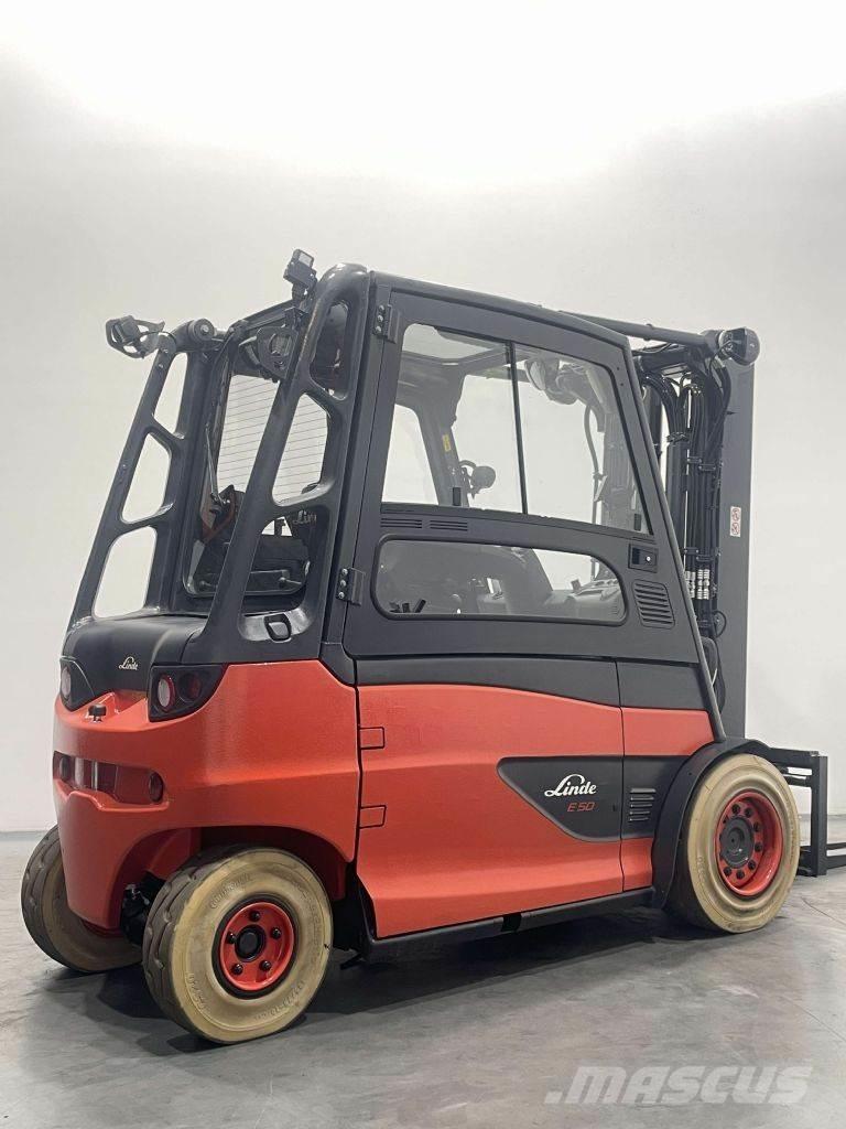 Linde E50HL-01-388 Elektro Stapler