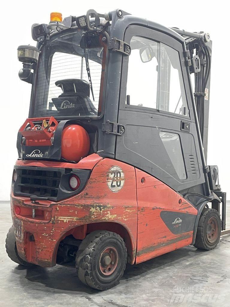 Linde H16T-01-391 Gas Stapler