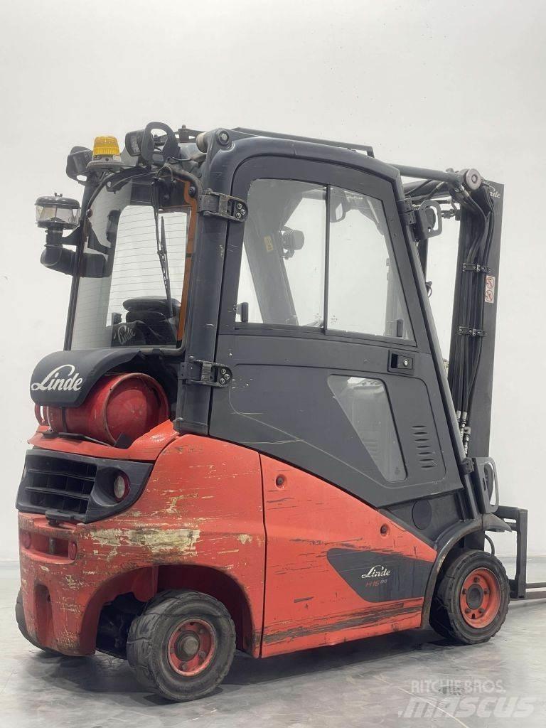Linde H16T-01-391 Gas Stapler