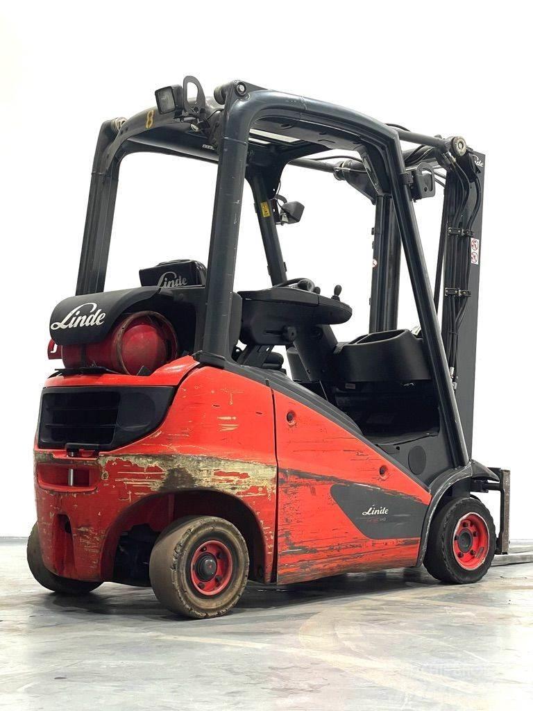 Linde H16T-391-EVO Gas Stapler
