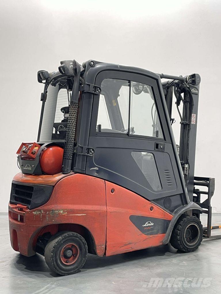 Linde H20T/600-01-391 Gas Stapler