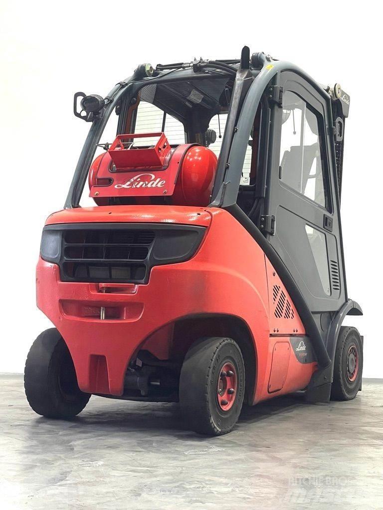 Linde H25T-392-EVO Gas Stapler