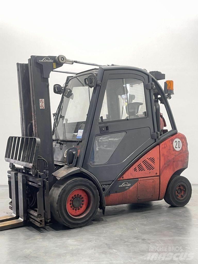 Linde H30T-02-393 Gas Stapler