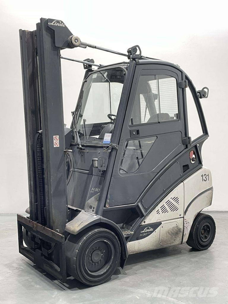 Linde H30T-02-393 Gas Stapler