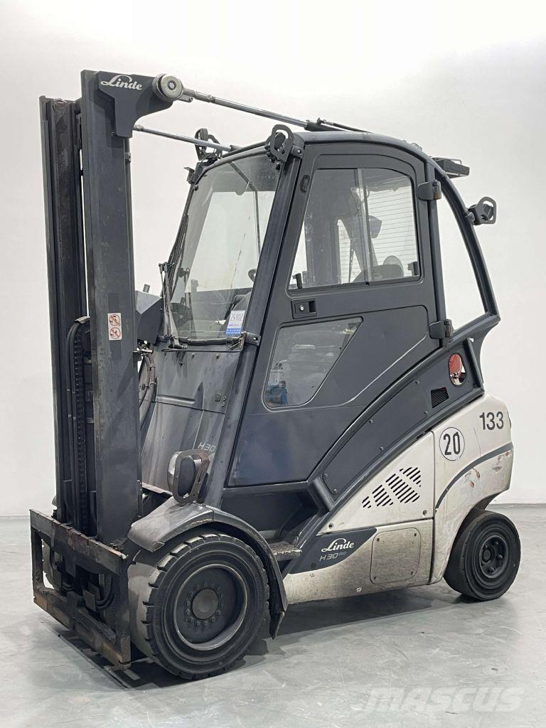 Linde H30T-02-393 Gas Stapler