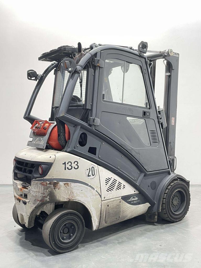 Linde H30T-02-393 Gas Stapler