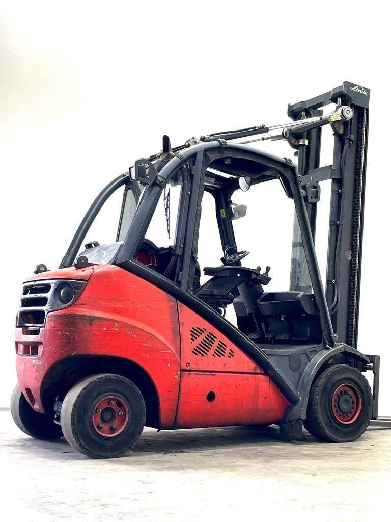 Linde H30T-393 Gas Stapler