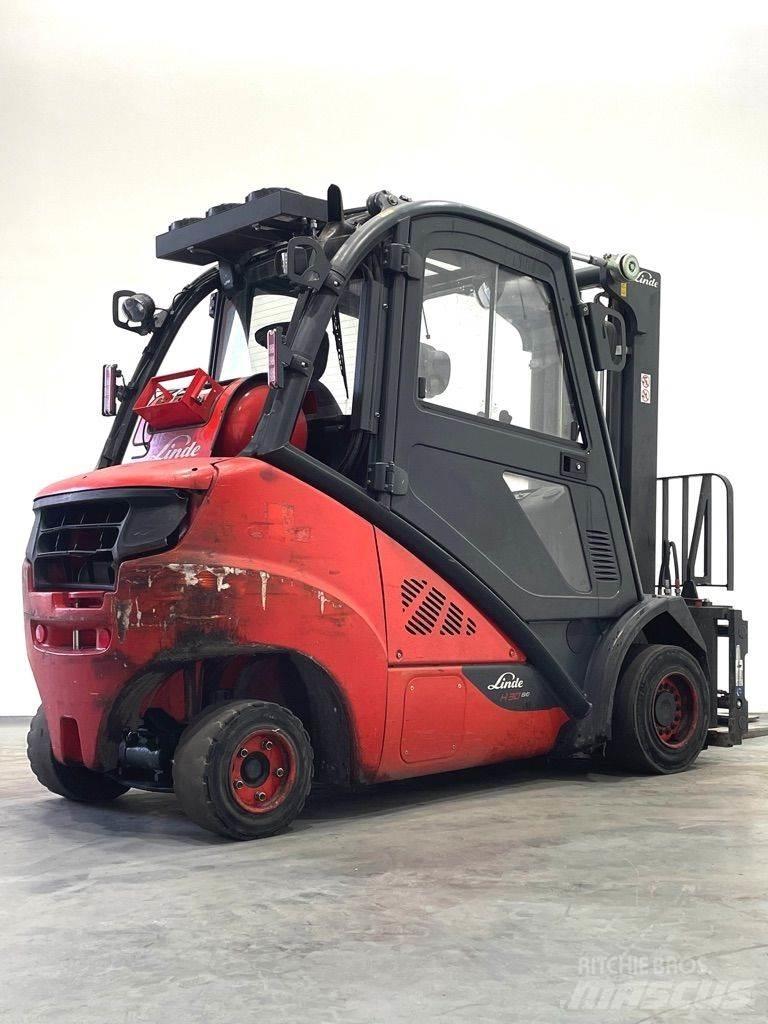 Linde H30T-393-EVO Gas Stapler
