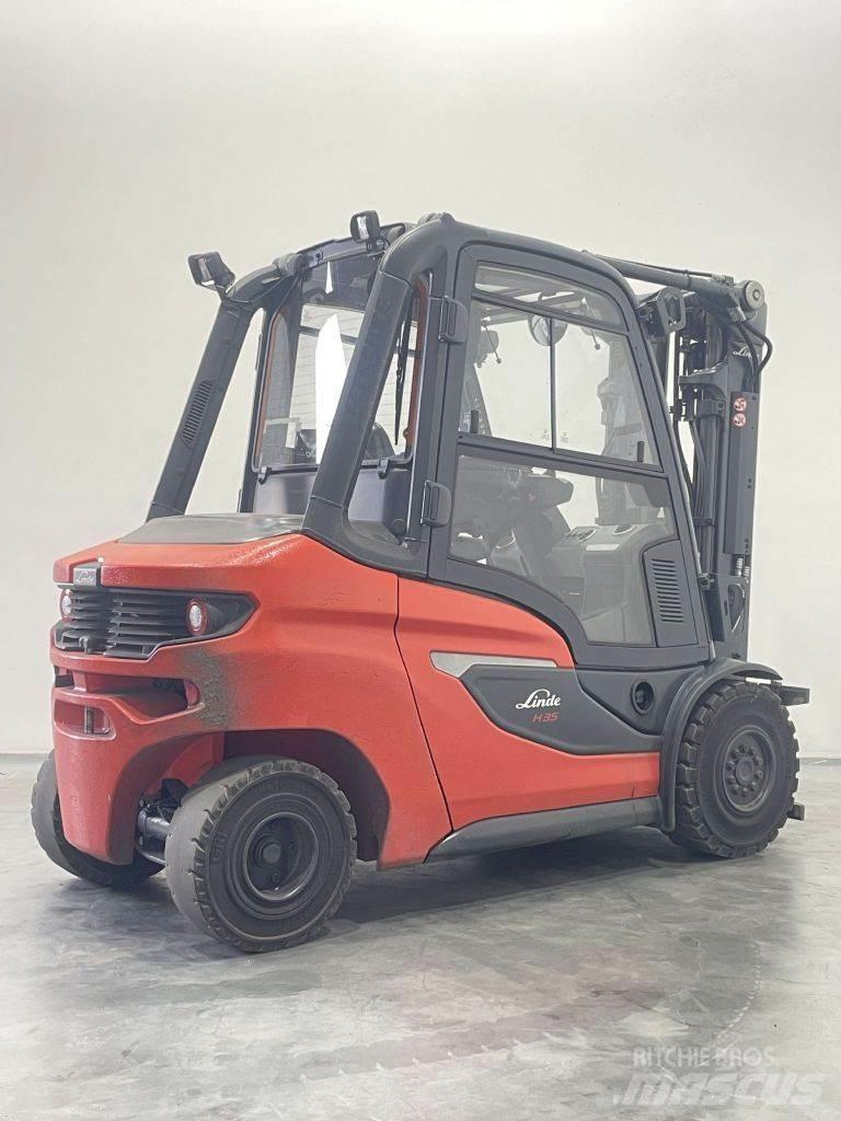 Linde H35D-01-1202 Diesel Stapler