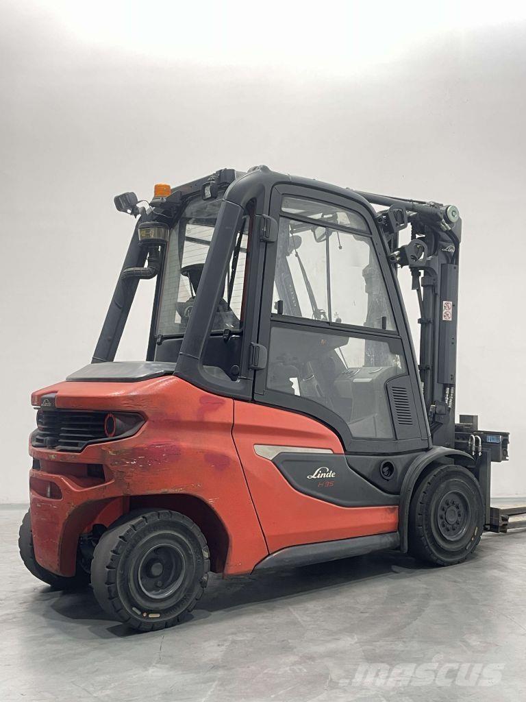 Linde H35D-01-1202 Diesel Stapler