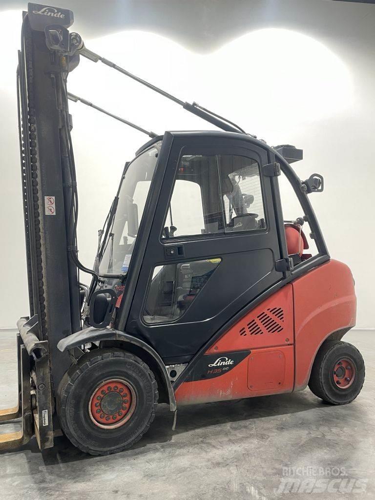 Linde H35T-02-393 Gas Stapler