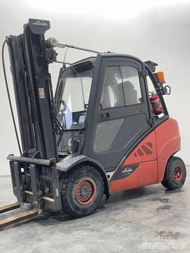 Linde H35T-02-393 Gas Stapler