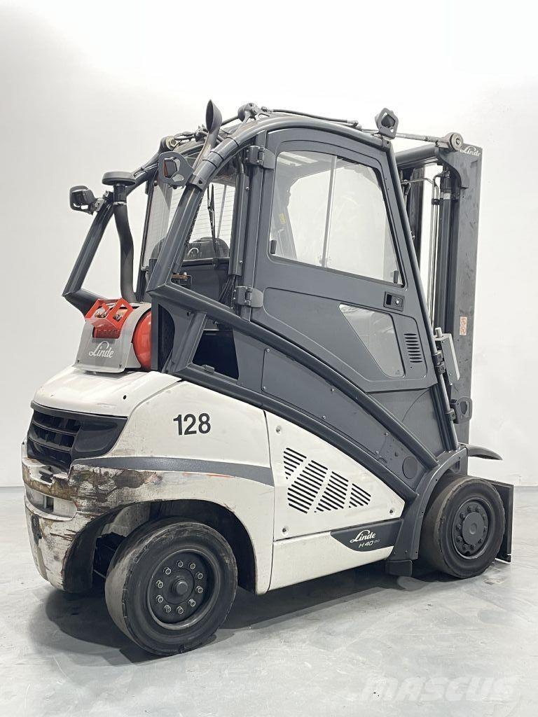 Linde H40T-02-394 Gas Stapler