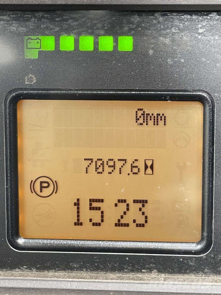 Linde R16-1120 Schubmaststapler