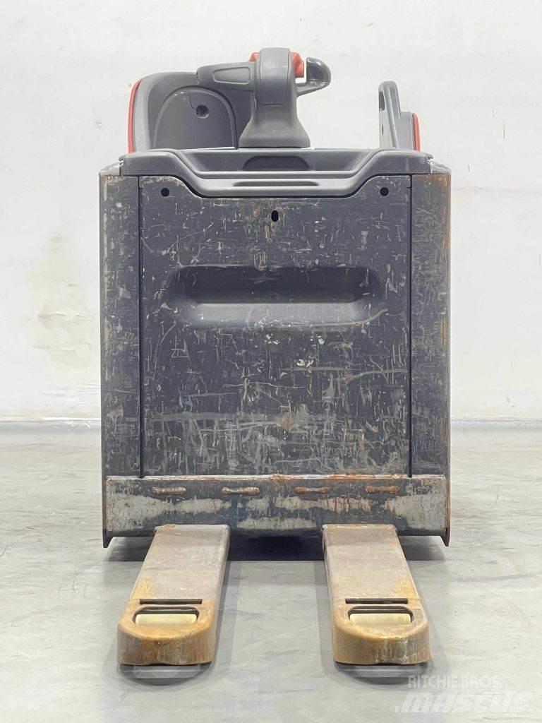 Linde T20SP-131 Niedergabelstapler