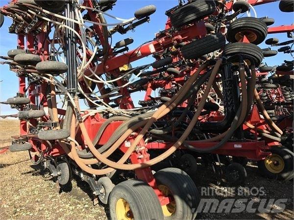 Bourgault 3320 Drillmaschinen