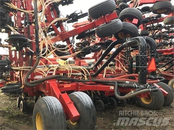 Bourgault 3720-70 Drillmaschinen