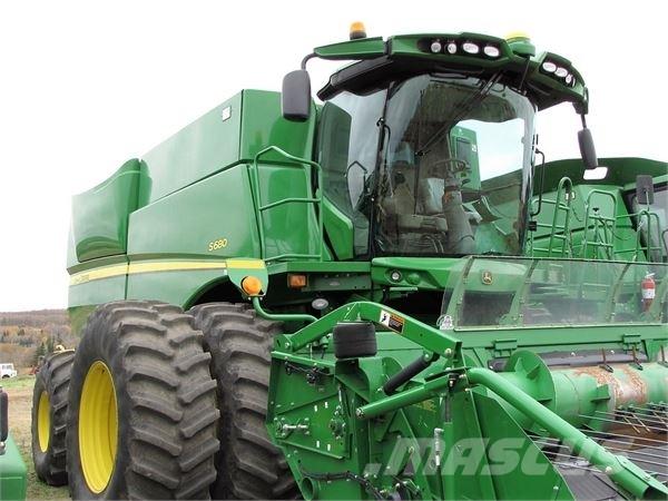 John Deere S680 Mähdrescher