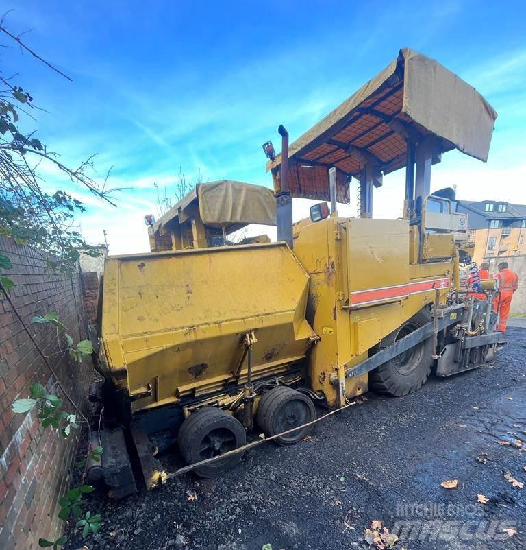 CAT AP600 Paver Strassenfertiger