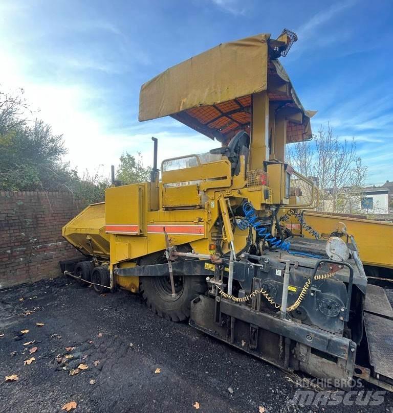 CAT AP600 Paver Strassenfertiger