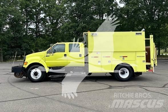 Ford F750 SD Sonstige Baumaschinen