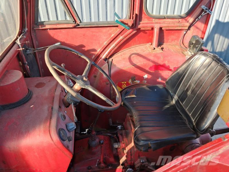 International 414 Traktoren