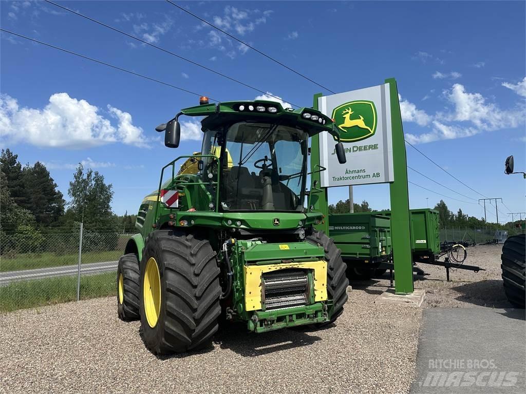 John Deere 8600 Selbstfahrende Häcksler