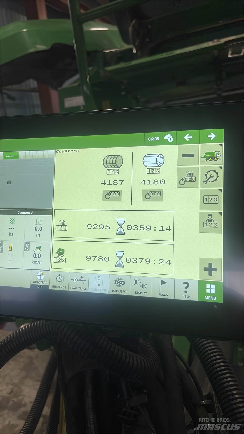 John Deere C441R boggie Sonstige Grünlandgeräte