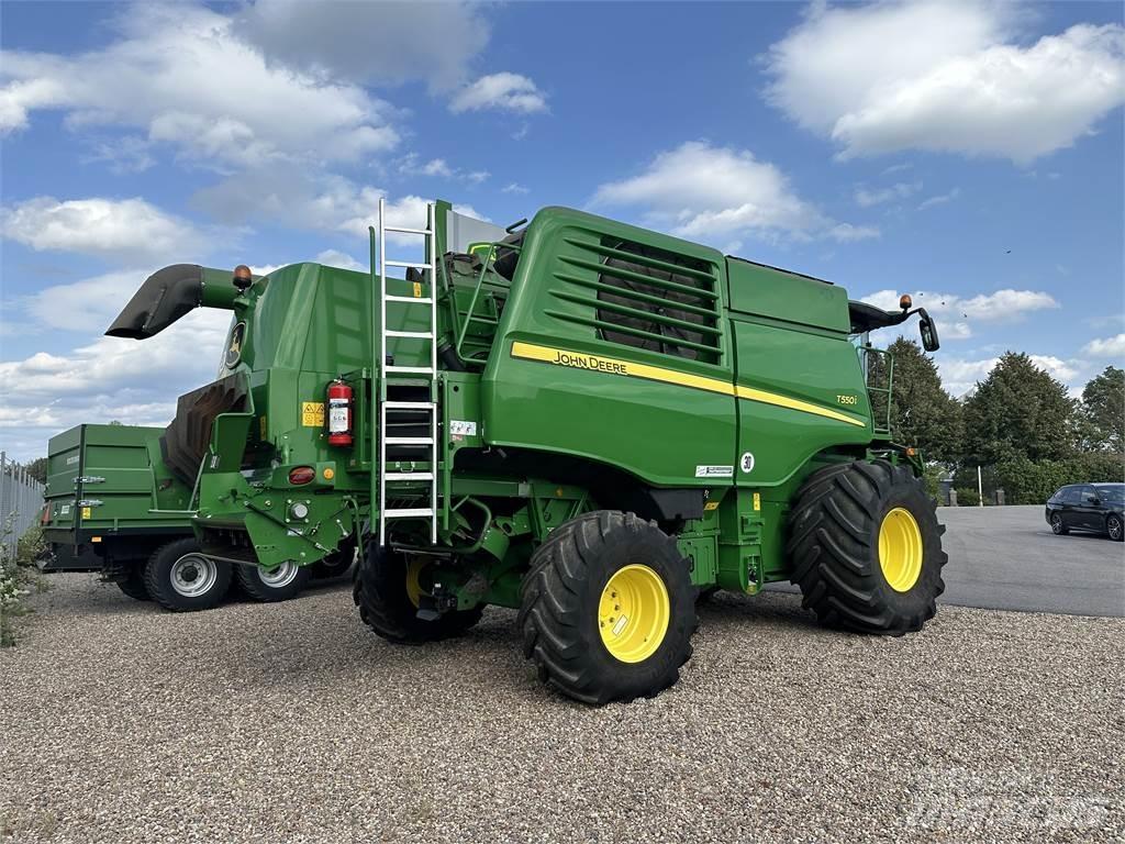 John Deere T550 Mähdrescher