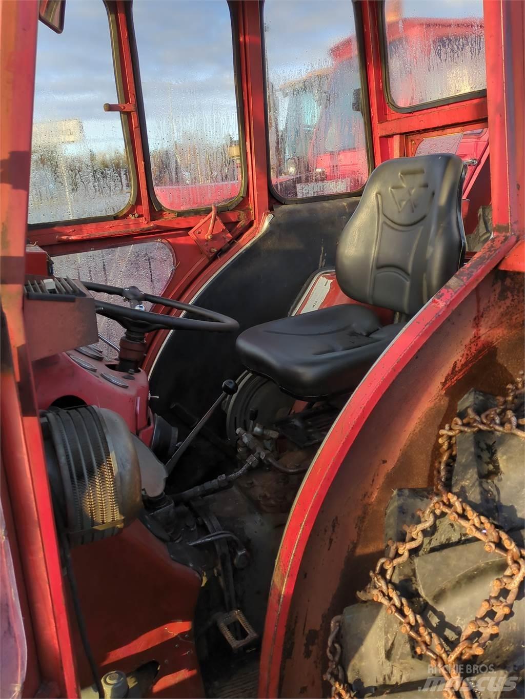 Massey Ferguson 135 Traktoren